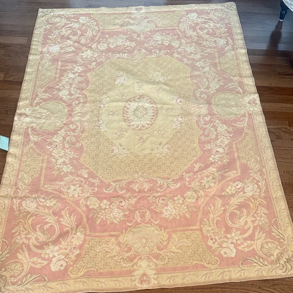Ethan Allen Gold and Pink Oriental Rug/Tapestry